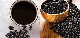 4 lợi ích của việc uống nước đậu đen sau bữa ăn