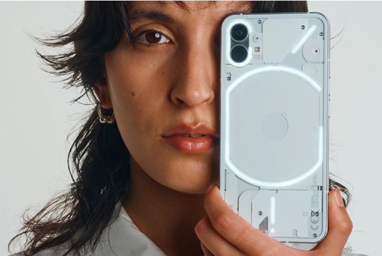 Nothing Phone (2) có phải kẻ huỷ diệt các flagship năm 2023?