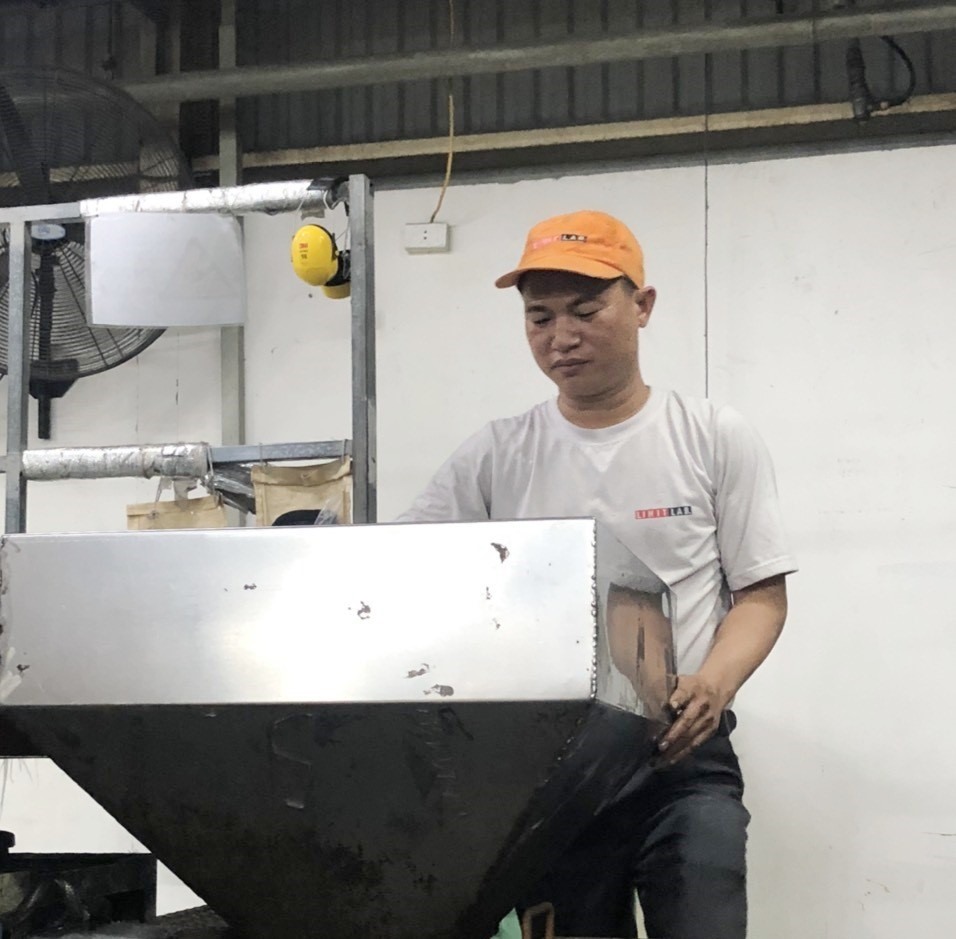 Anh công nhân Hải Phòng cải tiến máy móc, làm lợi hơn 100 triệu đồng