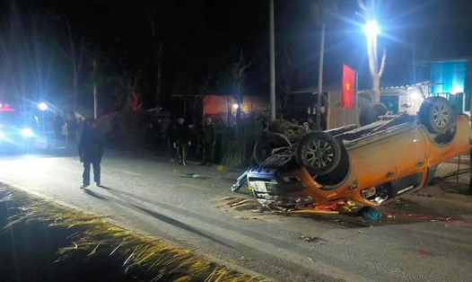 Hiện trường vụ tai nạn giao thông nghiêm trọng tại Điện Biên đêm 6.2. Ảnh: CTV