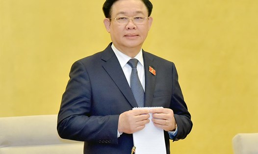 Chủ tịch Quốc hội Vương Đình Huệ phát biểu tại hội nghị. Ảnh: Lâm Hiển