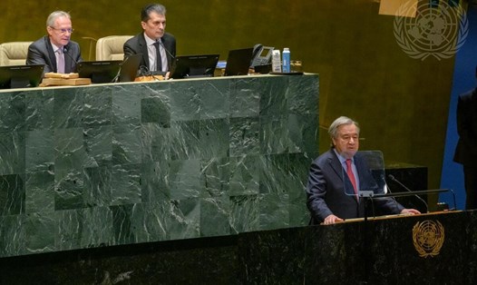 Tổng Thư ký Liên Hợp Quốc Antonio Guterres phát biểu về các ưu tiên trong năm 2023 tại phiên họp toàn thể Đại hội đồng Liên hợp quốc khóa 77 ngày 6.2.2023. Ảnh: UN