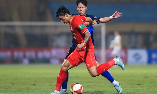 Đoàn Văn Hậu sẽ đối đầu đội bóng cũ là câu lạc bộ Hà Nội tại vòng 2 V.League 2023. Ảnh: Minh Dân