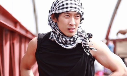 Tạo hình Tuấn Trần trên phim trường. Ảnh: Chương trình