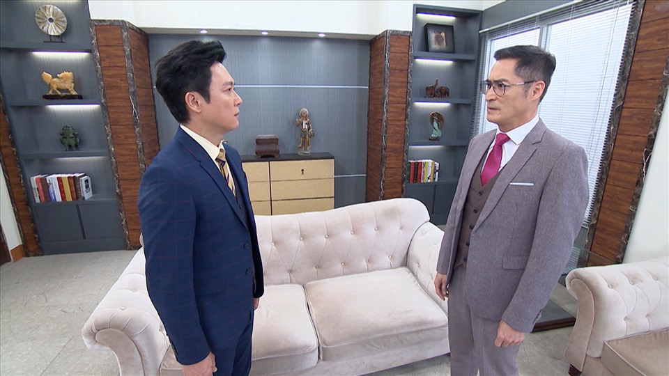 Tình tiết phim Thời vàng son. Ảnh: Bee.