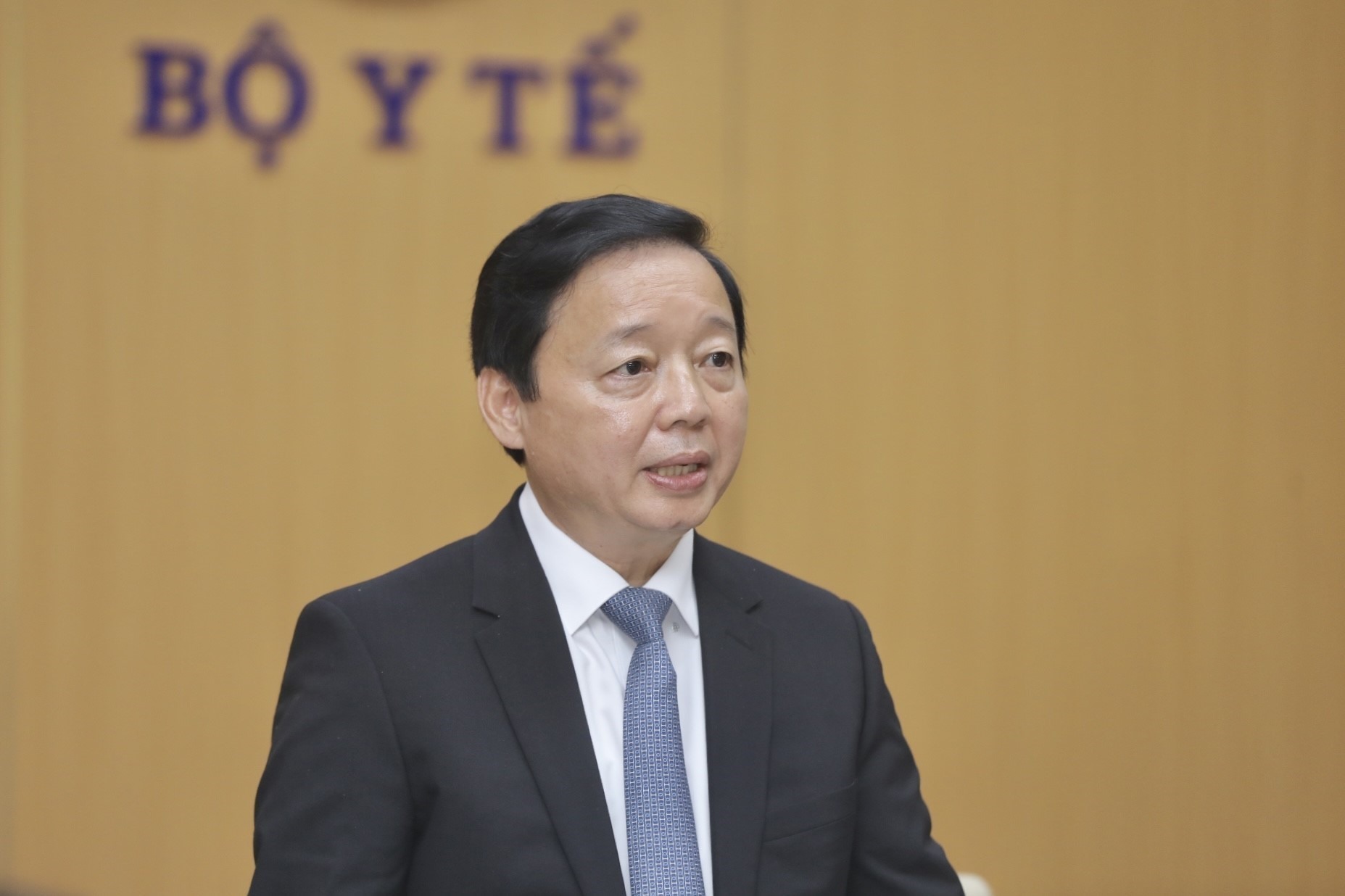 Phó Thủ tướng Trần Hồng Hà phát biểu trong buổi làm việc với Bộ Y tế. Ảnh: Minh Quyết