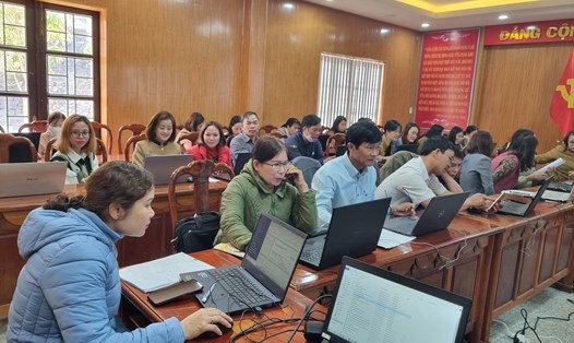 LĐLĐ huyện Lâm Hà (Lâm Đồng) tập huấn cho hơn 130 kế toán công đoàn cơ sở. Ảnh: K'Dung