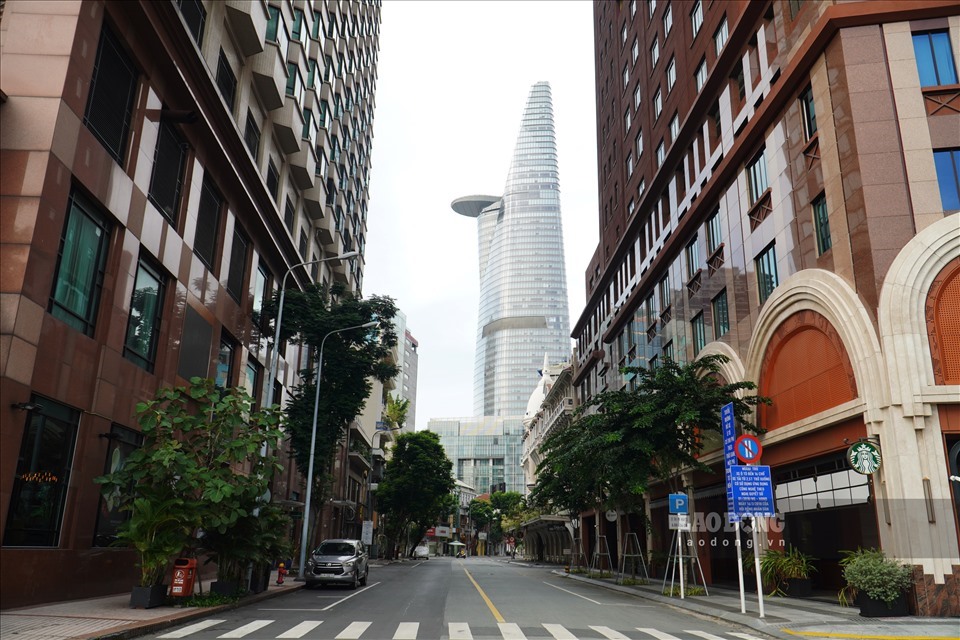 Việt Nam đặt mục tiêu đến năm 2030 trở thành nước đang phát triển có công nghiệp hiện đại, thu nhập trung bình cao. Ảnh: Ngọc Lê