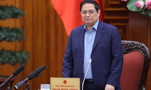 Thủ tướng Phạm Minh Chính phát biểu khai mạc phiên họp Ban Chỉ đạo phòng thủ dân sự quốc gia. Ảnh: VGP/Nhật Bắc