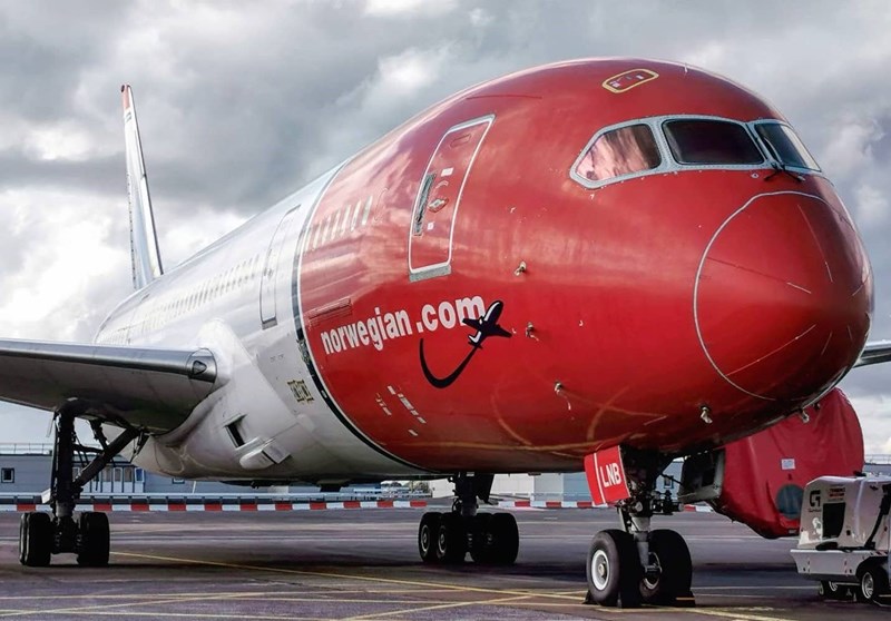 Những chiếc Boeing 787 non trẻ đầu tiên bị bán sắt vụn