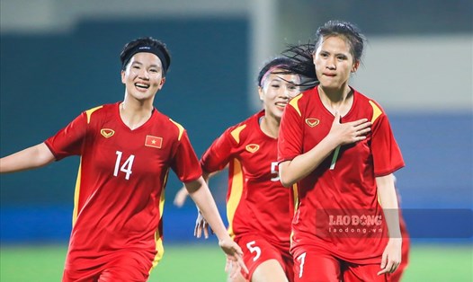 U20 nữ Việt Nam giành quyền đi tiếp tại vòng loại giải U20 nữ Châu Á 2024. Ảnh: Minh Quân