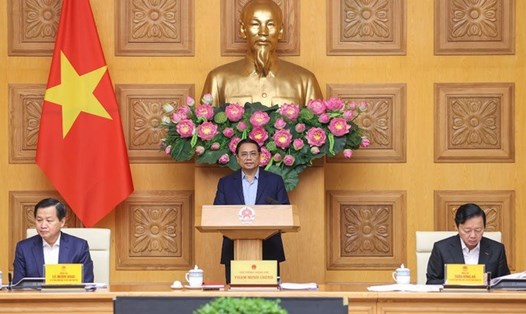 Thủ tướng Phạm Minh Chính nhấn mạnh việc đầu tư xây dựng 2 tuyến cao tốc rất cần thiết. Ảnh: VGP