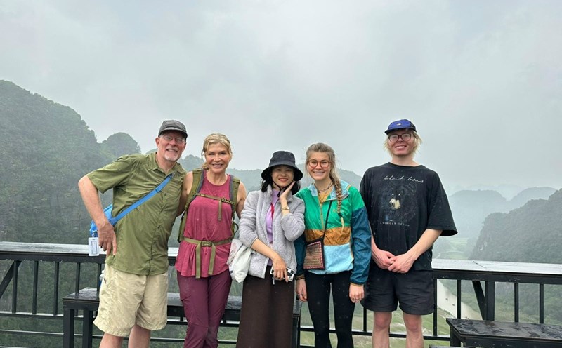 Ngành du lịch Ninh Bình đặt mục tiêu đón 200.000 lượt khách du lịch quốc tế trong năm 2023. Ảnh: Diệu Anh