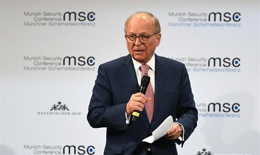 Chủ tịch Hội nghị An ninh Munich (MSC) Wolfgang Ischinger phát biểu tại phiên bế mạc MSC lần thứ 56 tại Munich, Đức, ngày 16.2.2020. Ảnh: Xinhua