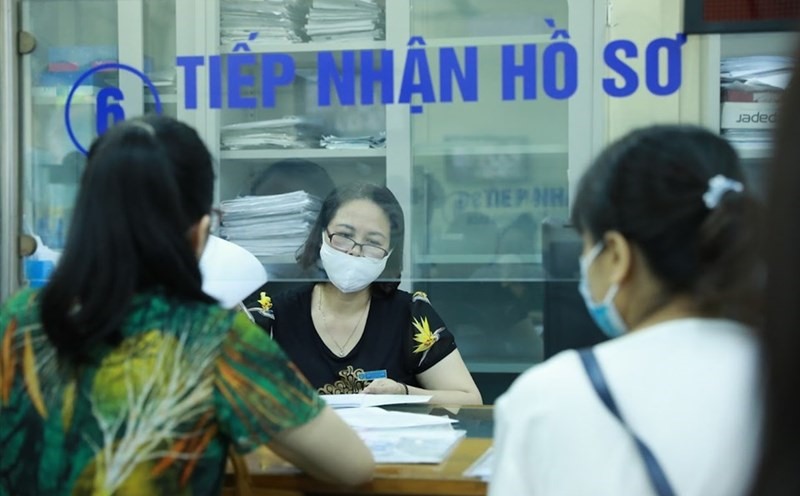 Dự kiến chế độ với người về hưu trước tuổi khi thực hiện tinh giản biên chế