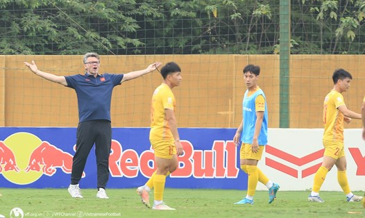 Huấn luyện viên Troussier đã có trong tay bộ khung U23 Việt Nam. Ảnh: VFF