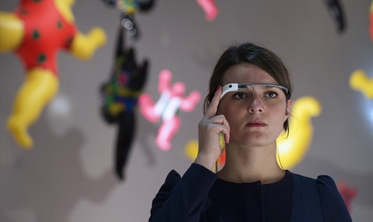 Kính thực tế ảo Glass Enterprise Edition đã bị Google tạm dừng bán từ tháng này. Ảnh: AFP