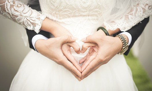 Một số vấn đề mà các cặp đôi cần thảo luận trước khi kết hôn. Ảnh: Pixabay