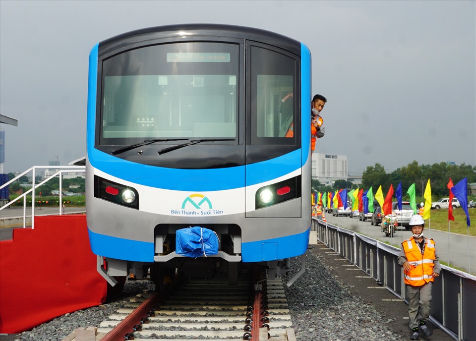 TPHCM gấp rút chuẩn bị hơn 500 nhân sự vận hành tuyến metro số 1