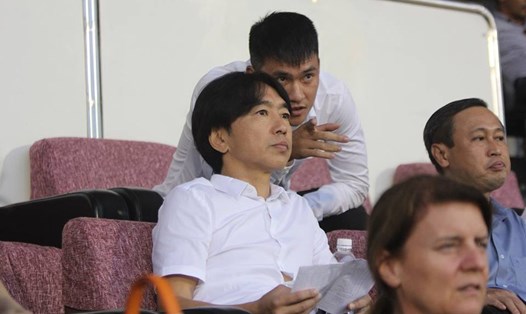 Huấn luyện viên Miura trở thành huấn luyện viên trưởng U20 Thái Lan. Ảnh: Thiên Lộc
