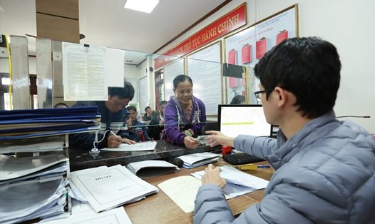Bộ Nội vụ đang dự thảo Nghị định Quy định về tinh giản biên chế trình Chính phủ. Ảnh: Hải Nguyễn