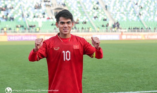 Khuất Văn Khang cùng các đồng đội ở U20 Việt Nam tự tin sau khi thắng trận ra quân giải U20 Châu Á 2023. Ảnh: VFF