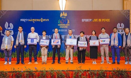 Ban tổ chức đã bán bản quyền SEA Games 32 cho 4 đài truyền hình tại 4 quốc gia ở Đông Nam Á. Ảnh: Phnom Penh Post