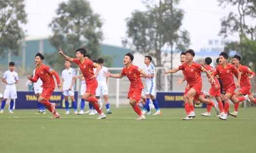 U17 Hồng Lĩnh Hà Tĩnh đang có hành trình ấn tượng tại vòng chung kết U17 Quốc gia 2023. Ảnh: VFF