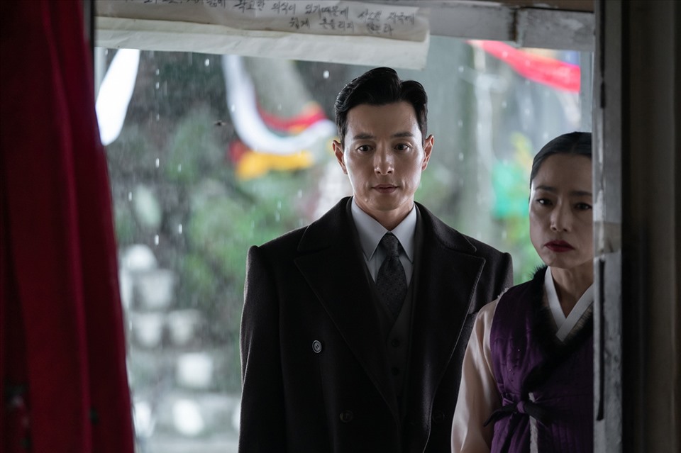Nhiều cơ hội đến với Jung Sung Il sau khi đóng “The Glory”. Ảnh: Nhà sản xuất Netflix