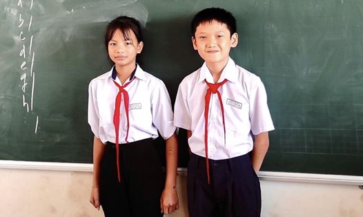 2 em học sinh Lê Nhã Trâm và Nguyễn Quốc Kỳ. Ảnh: Hà Anh Chiến
