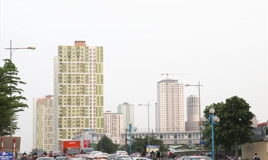 Nhà chung cư dưới 2 tỉ đồng khan hiếm tại nội thành Hà Nội. Ảnh: Thu Giang