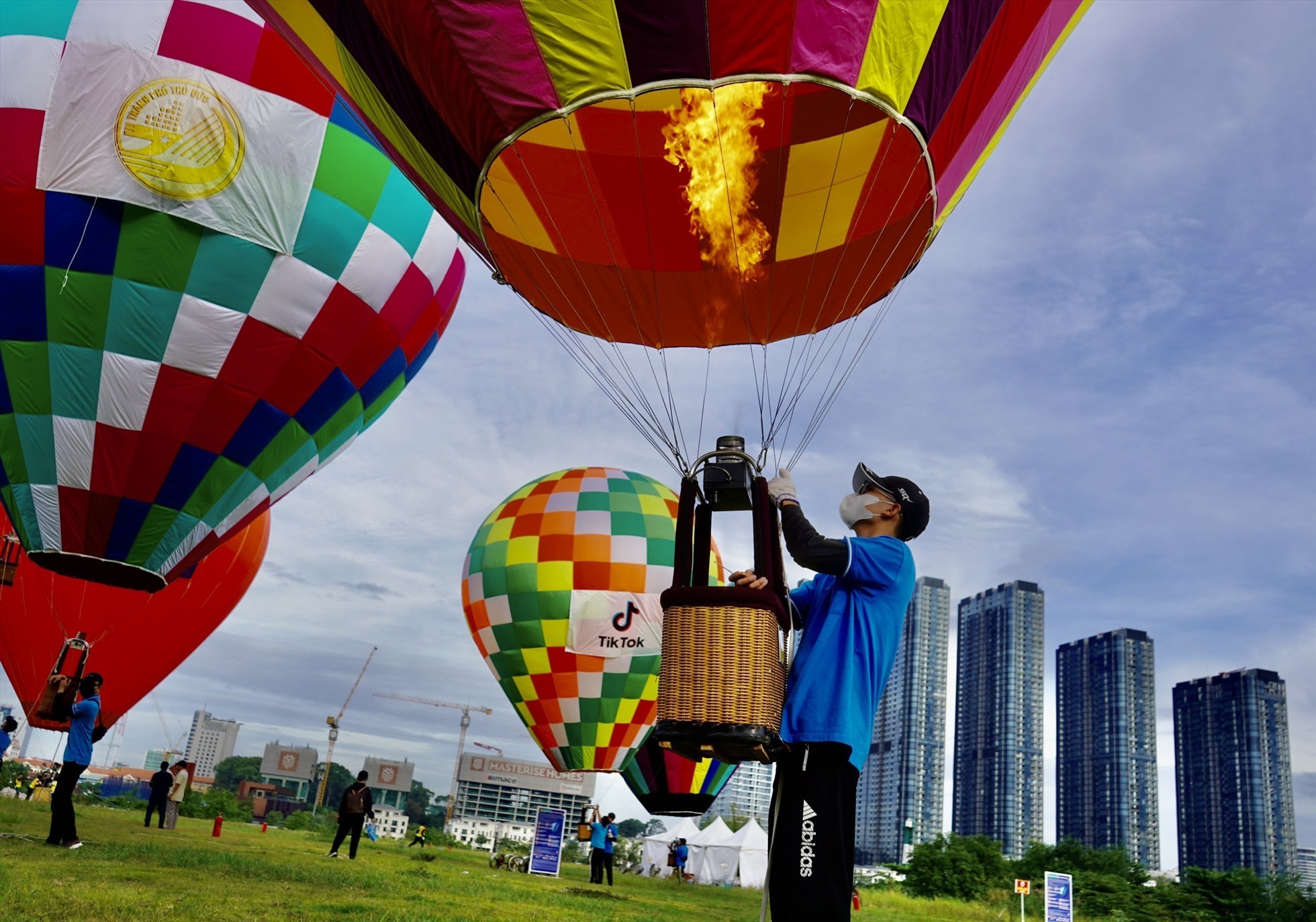 Ngày hội Khinh khí cầu tại TP.HCM vào 12.2022. Ảnh: Anh Tú.