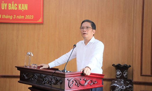 Đồng chí Trần Tuấn Anh - Trưởng ban Kinh tế Trung ương làm việc với tỉnh Bắc Kạn. Ảnh: Thành Trung