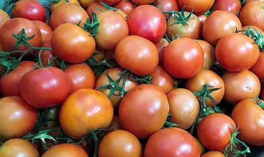 Sinh tố cà chua giúp làn da mịn màng, sáng đẹp. Ảnh: Kiều Vũ