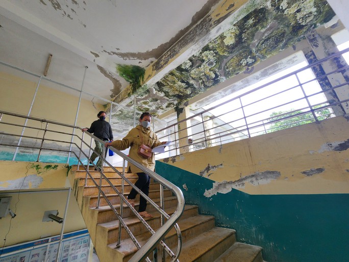 Đà Nẵng chi 545 tỉ đồng cải tạo trung tâm y tế xuống cấp, mưa dột. Ảnh: Nguyên Thi