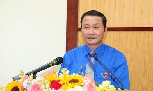 Ông Đỗ Minh Tuấn - Chủ tịch UBND tỉnh Thanh Hóa tại buổi đối thoại. Ảnh: Trần Lâm