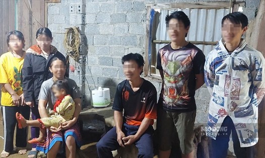 Gia đình anh P. A. S.. Ảnh: Minh Nguyễn