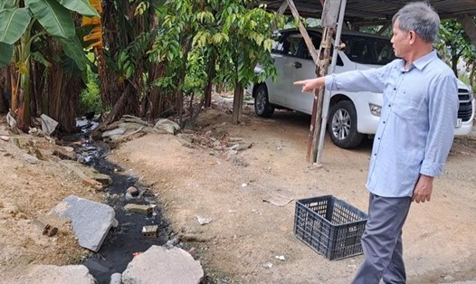 Hơn 150 hộ dân tại phường Hòa Thọ Đông (quận Cẩm Lệ, TP Đà Nẵng) phải chịu cảnh sống trong ô nhiễm suốt 10 năm qua. Ảnh: Nguyễn Linh