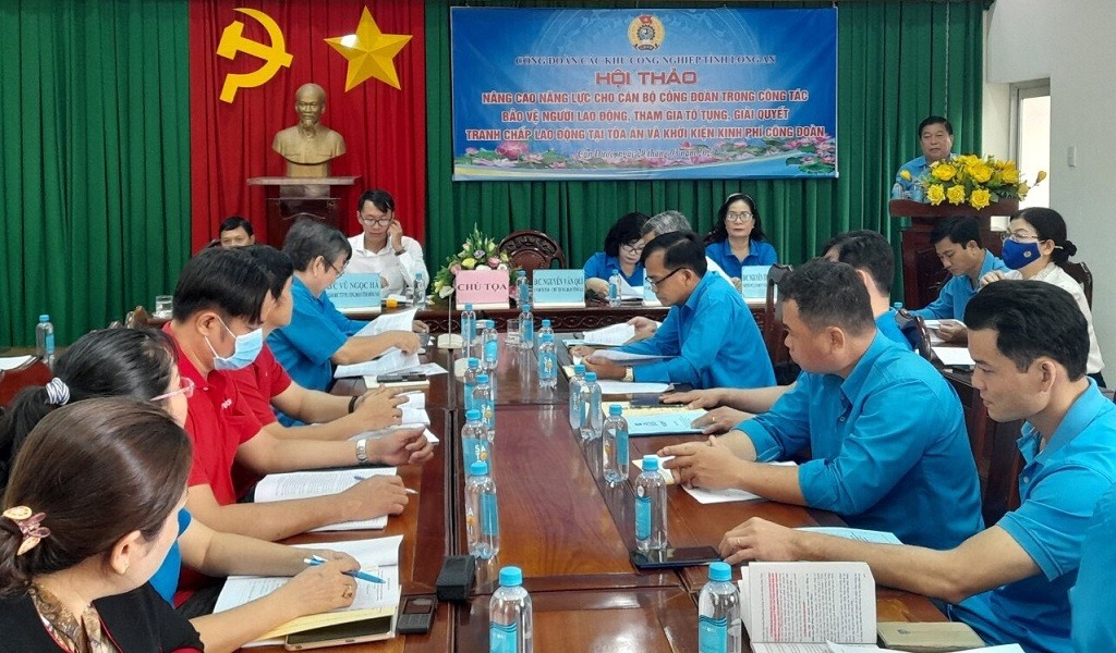 Quang cảnh hội thảo. Ảnh: An Long