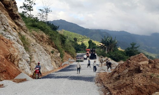 Hình ảnh một đoạn tuyến Quốc lộ 4D qua tỉnh Hà Giang được nâng cấp trước đây. Ảnh: Sở GTVT tỉnh Hà Giang