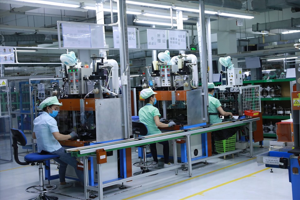 Người lao động tại một doanh nghiệp có vốn đầu tư nước ngoài tại tỉnh Bắc Ninh. Ảnh: Hải Nguyễn