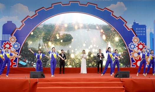 Lễ phát động Tháng Công nhân năm 2022 tại Hà Nội. Ảnh: Ngọc Ánh