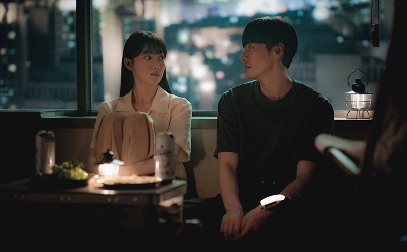 Phim “Mối tình ngang trái” của Lee Sung Kyung, Kim Young Kwang kết viên mãn