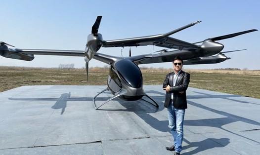 Tian Yu, người sáng lập công ty AutoFlight sản xuất ôtô bay điện eVTOL. Ảnh: AutoFlight