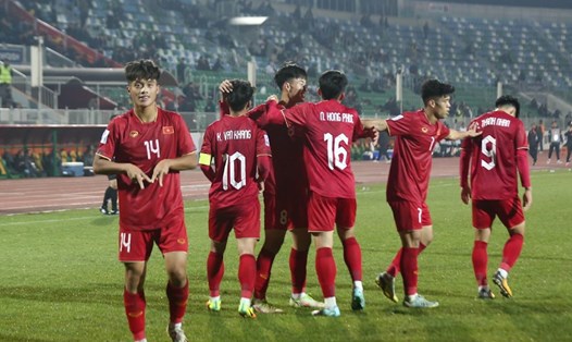 U20 Việt Nam giành chiến thắng 2-1 trước U20 Qatar. Ảnh: VFF