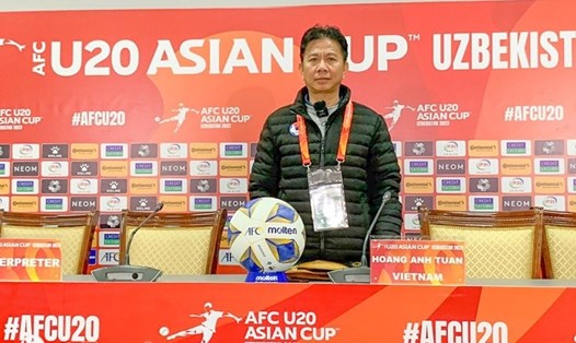 Huấn luyện viên Hoàng Anh Tuấn của U20 Việt Nam. Ảnh: VFF