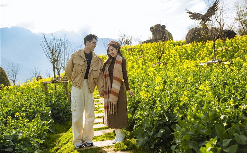 Nhiều điểm đến hot được các cặp đôi lựa chọn nghỉ dưỡng nhân dịp lễ 8.3. Ảnh: Hà