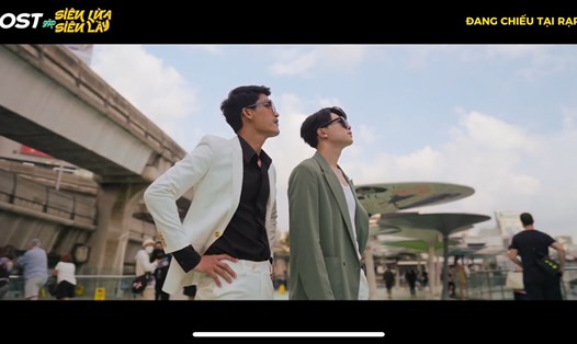 Mạc Văn Khoa - Anh Tú trong MV nhạc phim "Siêu lừa gặp siêu lầy". Ảnh: Đoàn phim.