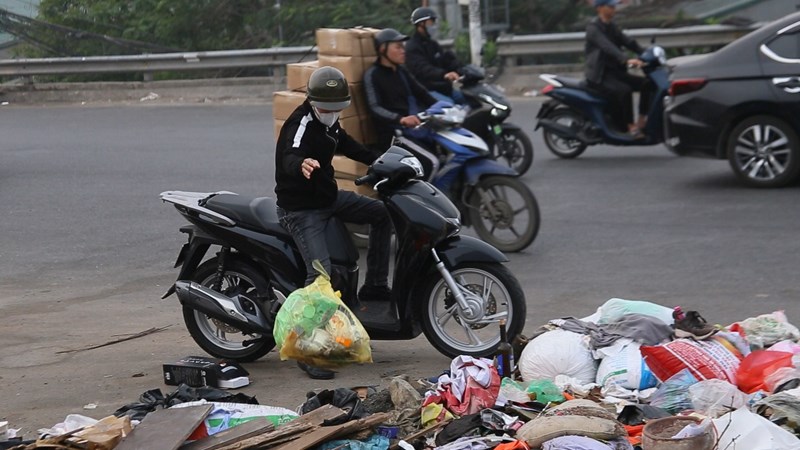 Những đống rác