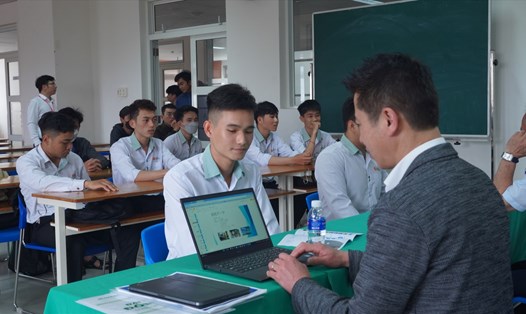 Hơn 500 vị trí việc làm tại Nhật dành cho sinh viên Đà Nẵng. Ảnh: Thùy Trang